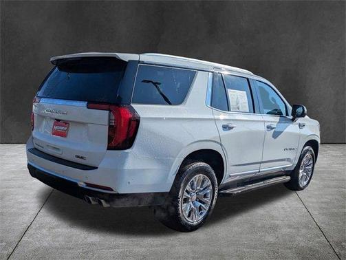 2025 GMC Yukon Denali