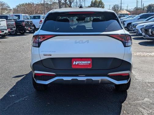 2024 Kia Sportage LX