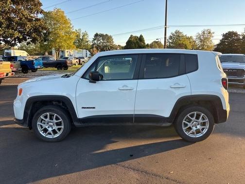 2023 Jeep Renegade Latitude