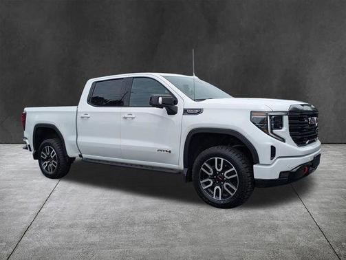 Summit White 2024 GMC Sierra 1500 AT4
