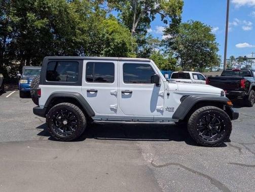 Bright White Clearcoat 2021 Jeep Wrangler Unlimited Sport