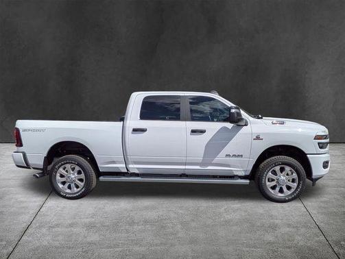 Bright White Clearcoat 2026 RAM 2500 Big Horn