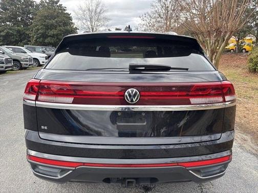 2024 Volkswagen Atlas Cross Sport 2.0T SE w/Technology
