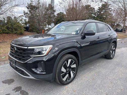 2024 Volkswagen Atlas Cross Sport 2.0T SE w/Technology