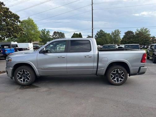 Billet Silver Metallic Clearcoat 2025 RAM 1500 Laramie