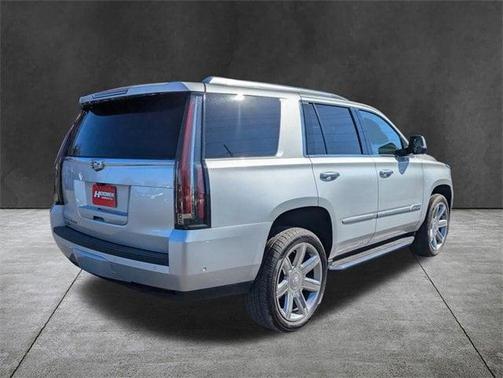 2020 Cadillac Escalade Luxury