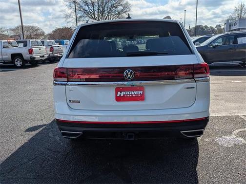 2024 Volkswagen Atlas 2.0T SE