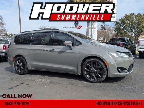 2020 Chrysler Pacifica Limited