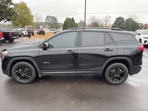 2022 GMC Terrain AT4