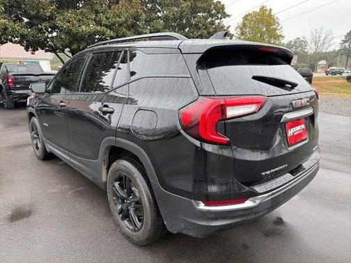 2022 GMC Terrain AT4