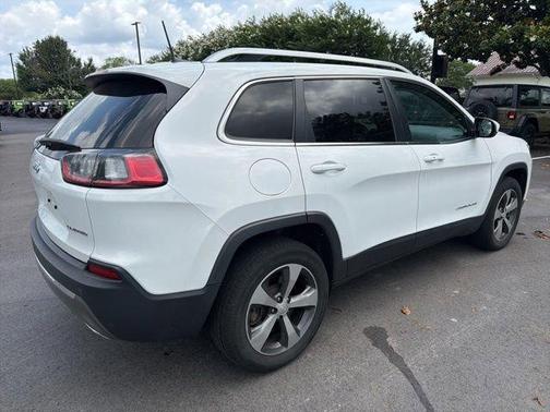 Bright White Clearcoat 2019 Jeep Cherokee Limited