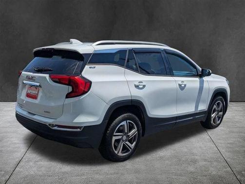 Summit White 2018 GMC Terrain SLT