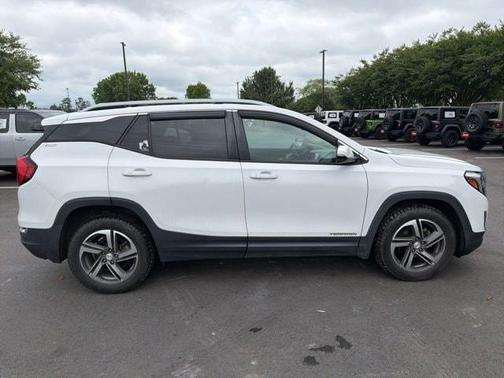 Summit White 2018 GMC Terrain SLT
