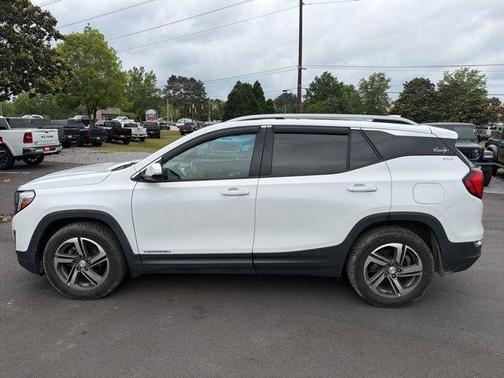 Summit White 2018 GMC Terrain SLT
