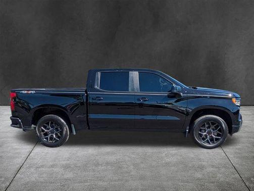 Black 2022 Chevrolet Silverado 1500 RST
