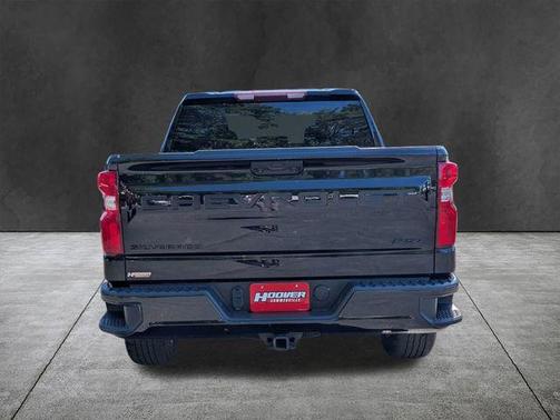 Black 2022 Chevrolet Silverado 1500 RST