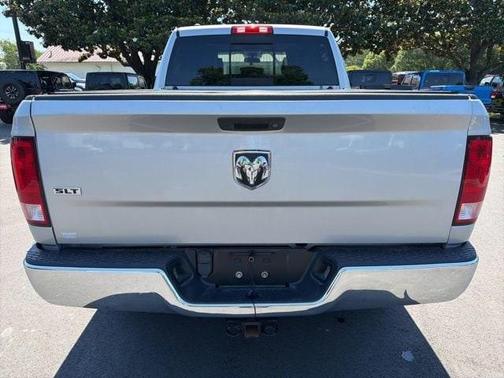 Bright Silver Clearcoat Metallic 2018 RAM 1500 SLT