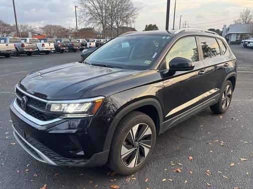2024 Volkswagen Taos 1.5T SE