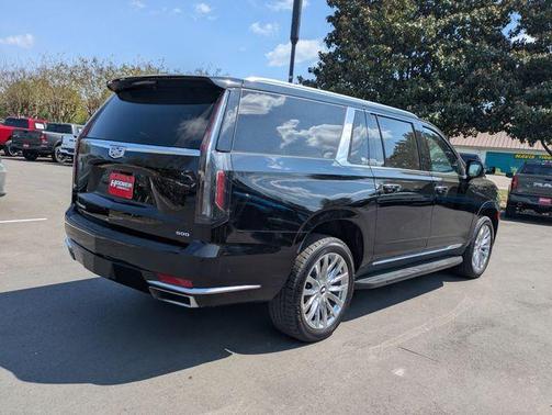 2023 Cadillac Escalade ESV Premium Luxury