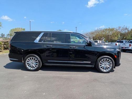 2023 Cadillac Escalade ESV Premium Luxury