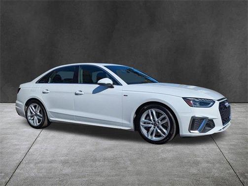 2024 Audi A4 45 S line quattro Premium