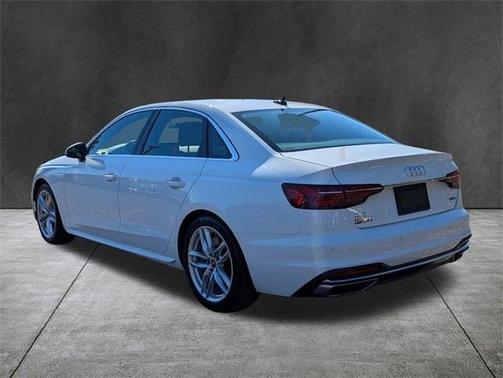 2024 Audi A4 45 S line quattro Premium