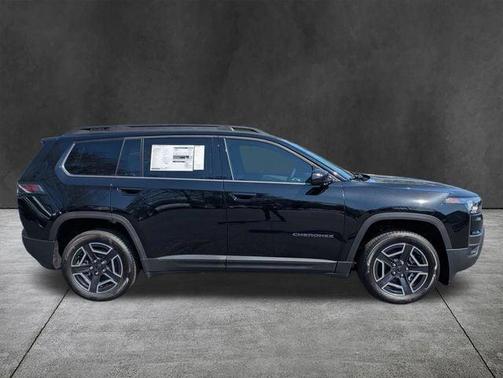 Diamond Black 2026 Jeep Cherokee LAREDO/LIMITED