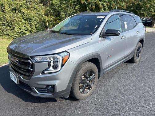 2023 GMC Terrain AT4