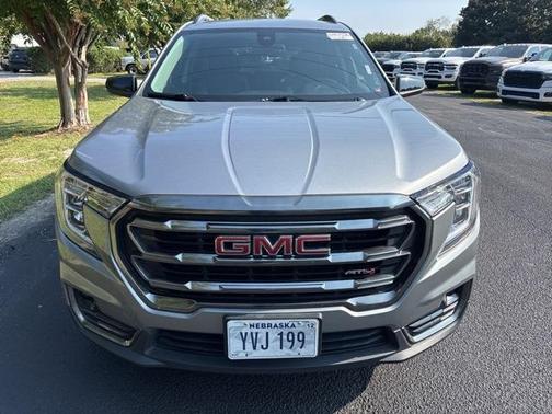 2023 GMC Terrain AT4