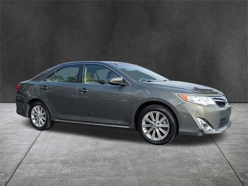 2014 Toyota Camry XLE