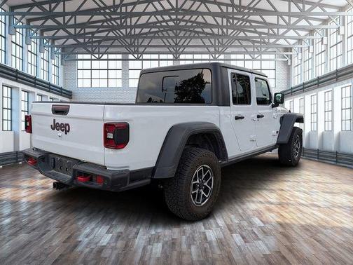 Bright White Clearcoat 2024 Jeep Gladiator Rubicon