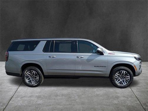 2025 Chevrolet Suburban Z71