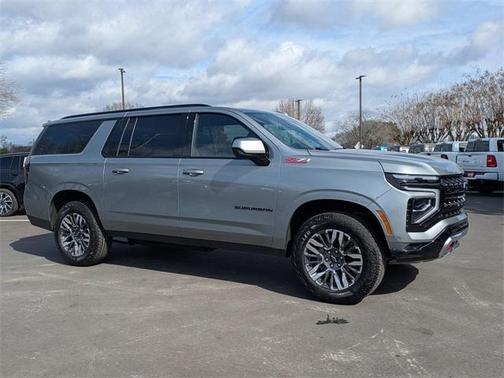 2025 Chevrolet Suburban Z71