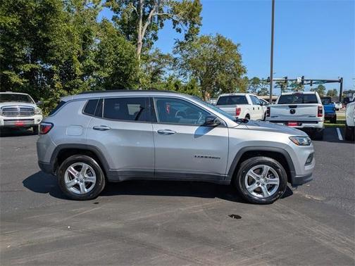 2024 Jeep Compass Latitude