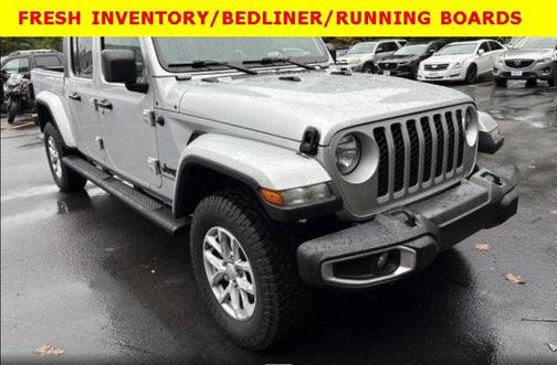 2023 Jeep Gladiator Sport