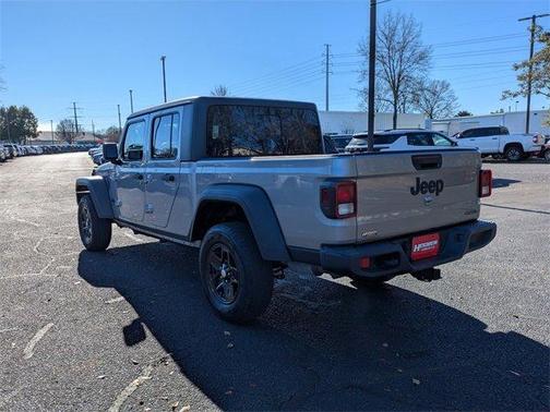 2020 Jeep Gladiator Sport