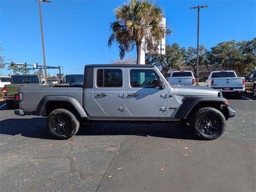 2020 Jeep Gladiator Sport