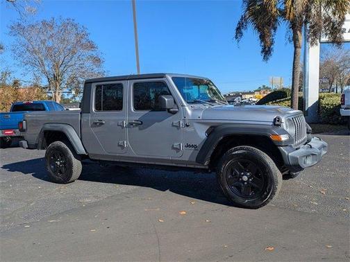 2020 Jeep Gladiator Sport