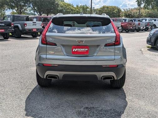 2023 Cadillac XT4 Premium Luxury