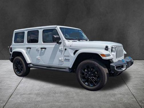 Bright White Clearcoat 2023 Jeep Wrangler 4xe Sahara