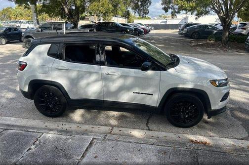 2022 Jeep Compass Altitude