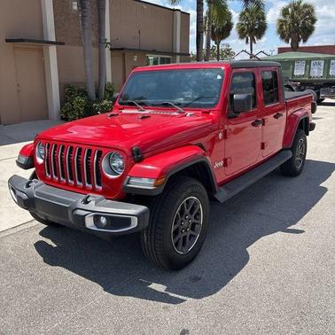 Firecracker Red Clearcoat 2020 Jeep Gladiator Overland