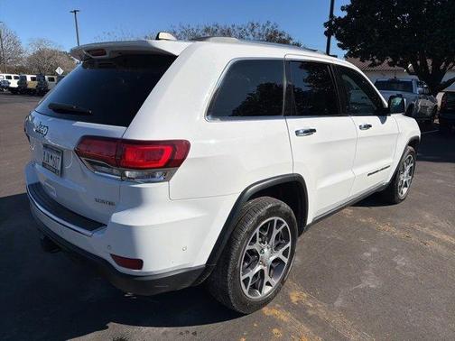 2022 Jeep Grand Cherokee WK Limited