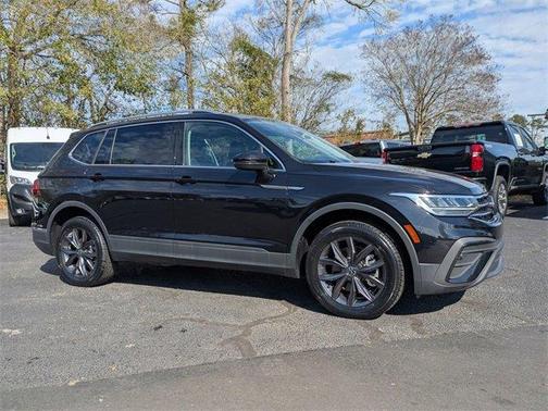 2022 Volkswagen Tiguan 2.0T SE