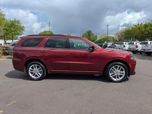 Octane Red Pearlcoat 2024 Dodge Durango GT