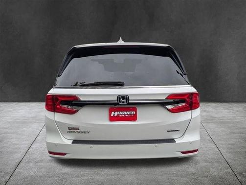Platinum White Pearl 2024 Honda Odyssey Touring