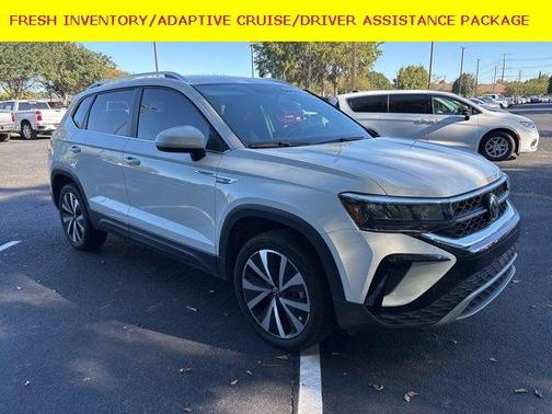 2022 Volkswagen Taos 1.5T SE