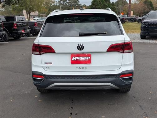 2022 Volkswagen Taos 1.5T SE