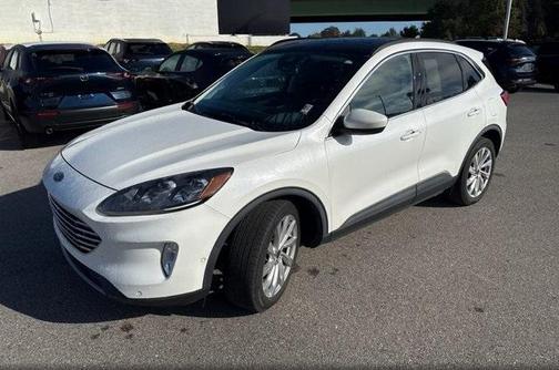 2021 Ford Escape Titanium Hybrid
