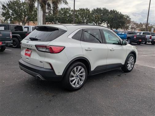 2021 Ford Escape Titanium Hybrid